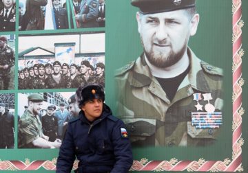 Бесконечные похороны. Почему чеченские матери вышли на митинг в Грозном